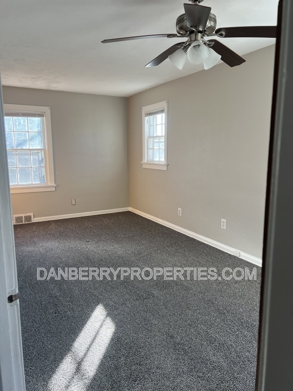 Photo - 4621 S Detroit Ave