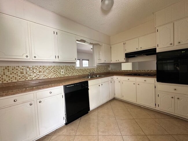 Photo - 1767 Peck Dr