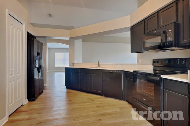 Photo - 31333 Heatherstone Dr