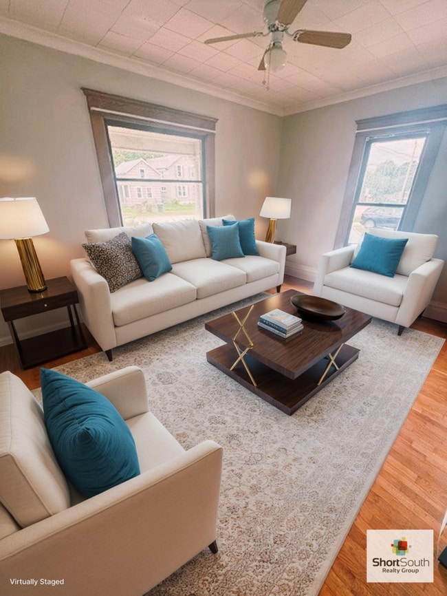 Building Photo - Updated 2 Bed 1 Bath apartment