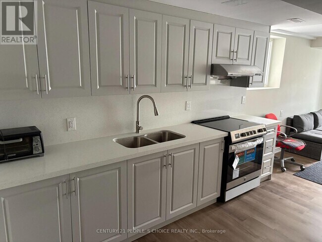 Photo - 11 Portrush Trail