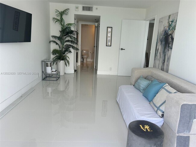 Photo - 7601 E Treasure Dr Unit 2012