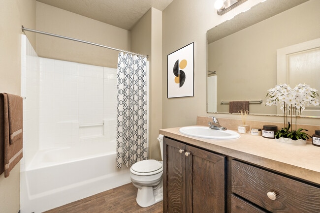 Photo - Heron Village