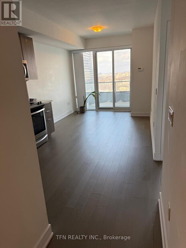 Photo - 20 Shore Breeze Dr Unit 3906