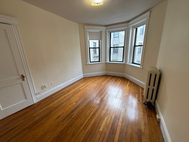 Photo - 1188 Commonwealth Ave