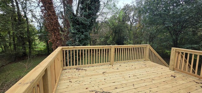 Photo - Large Family Home - Move In Ready!