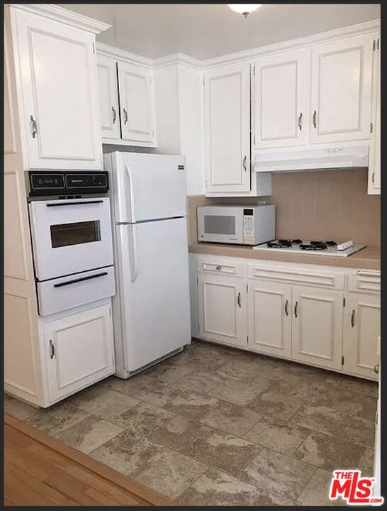 Photo - 1438 S Barrington Ave Unidad 6