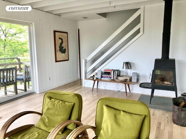 Photo - 65 Seaside Ave