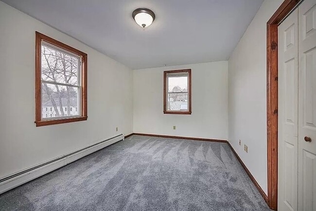 Photo - 240 State St