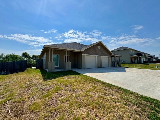 Building Photo - 3506 Barnacle Dr Rental