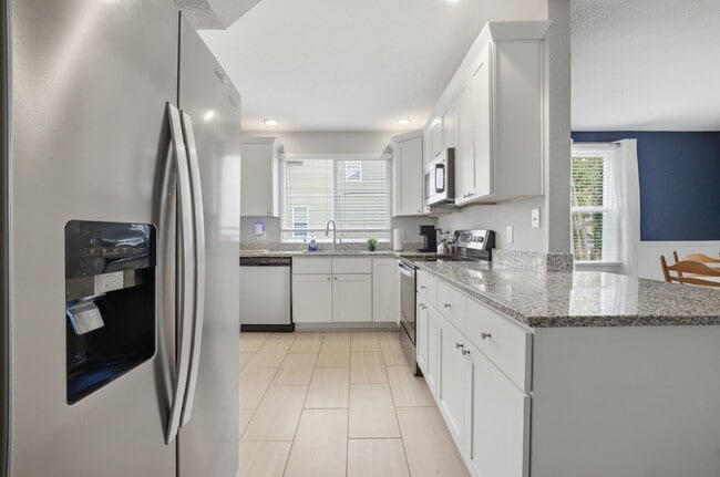 The Norfolk Nomad Spacious 4BR Near Downtown, ODU