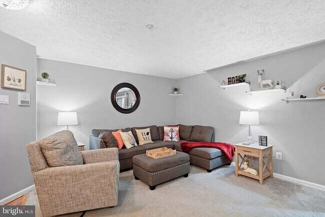 Photo - 209 Oak Leaf Cir Unit G