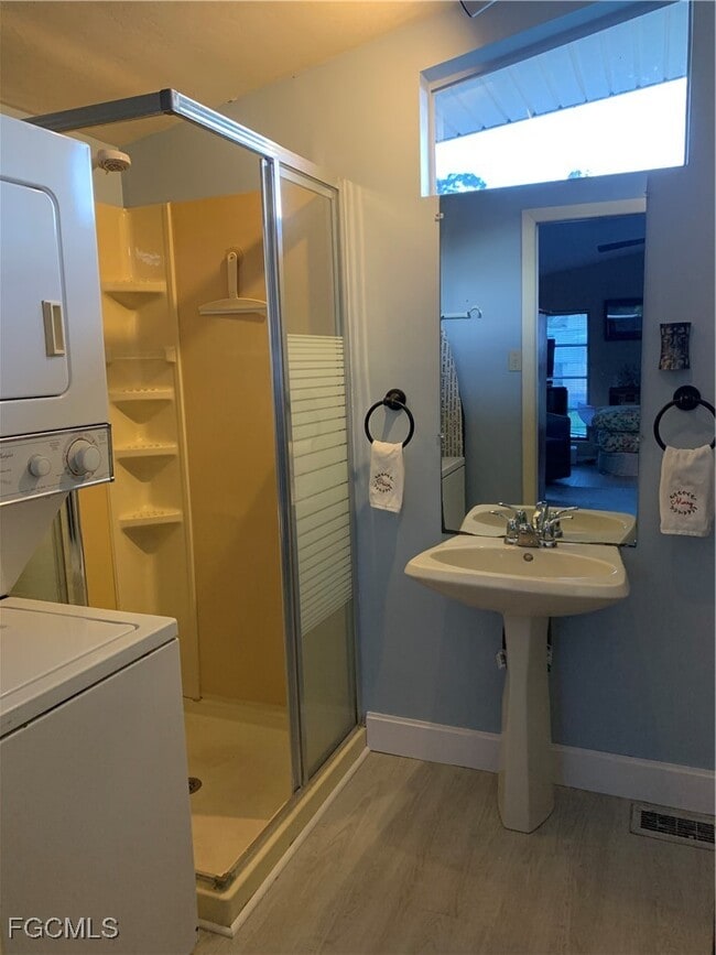 Photo - 8628 Firwood Dr