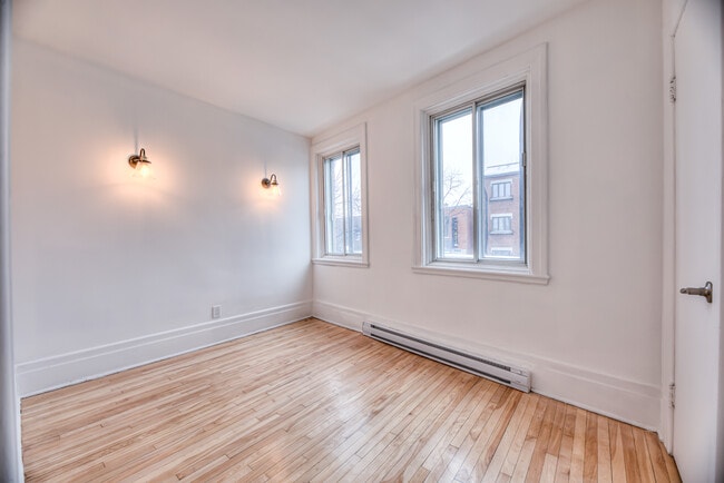 Photo - 659 Rue Jarry E Unit 3
