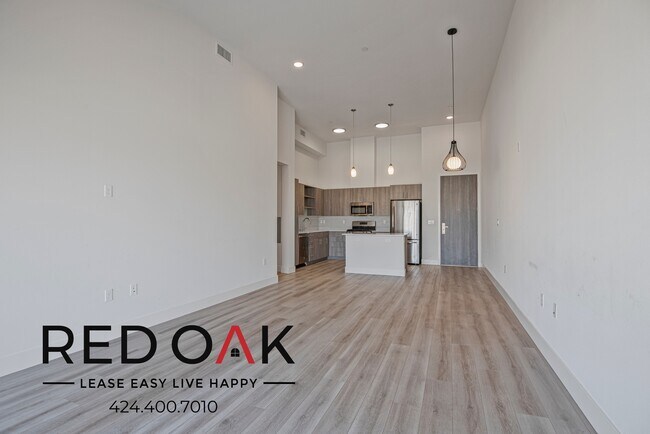 Photo - 1331 W 7th St Unit 716