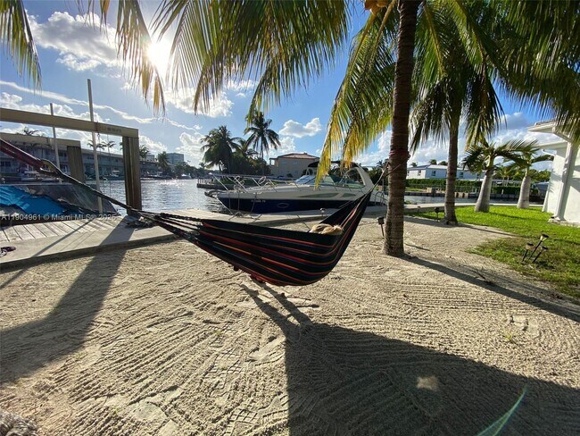 Photo - 12388 N Bayshore Dr