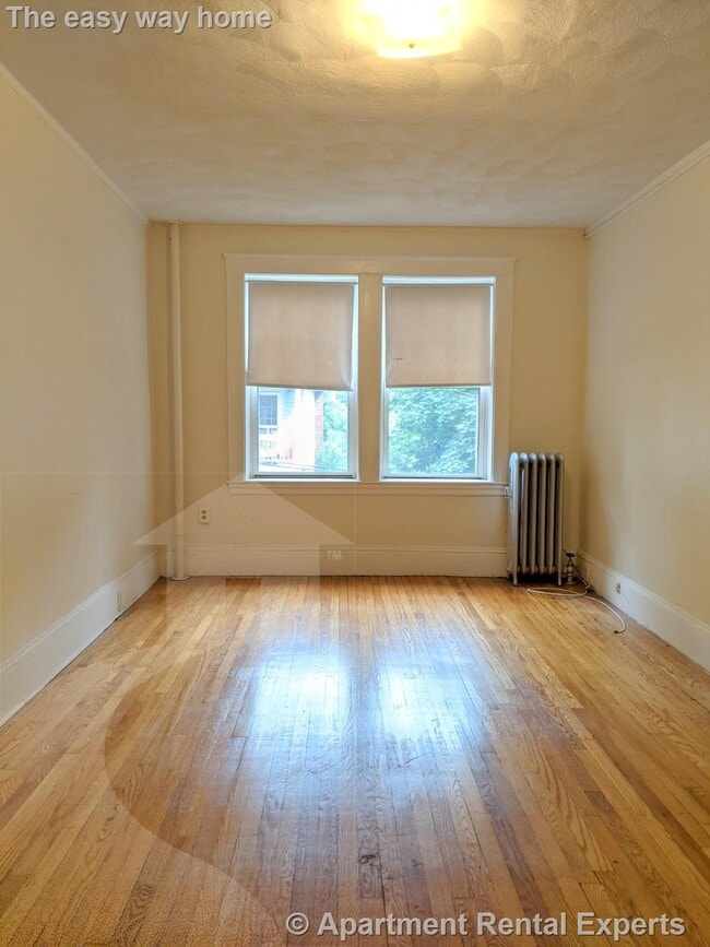 Building Photo - 155 Summer St Unit #2R