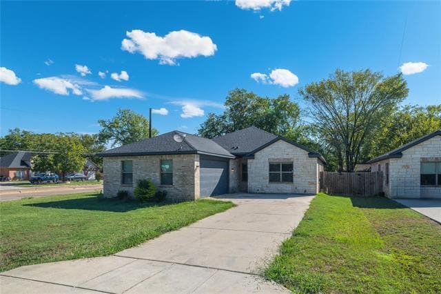 Building Photo - 4800 Rimwood Dr Rental