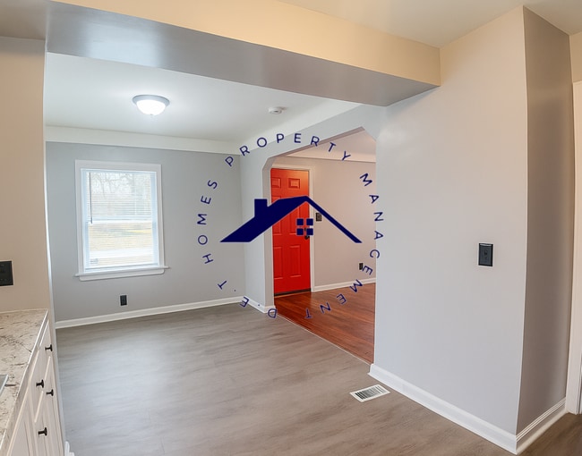 Photo - 19774 Hamburg St