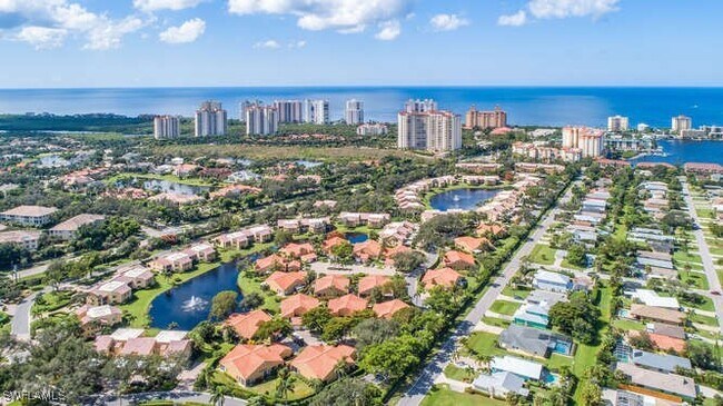 Photo - 592 Beachwalk Cir Unidad N-304