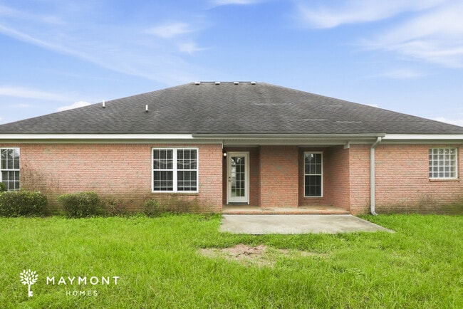 1812 Heathers Way