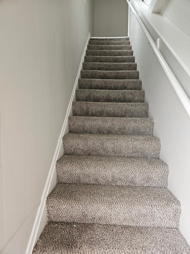 Photo - 424 E Fifth St Unit 424 E. 5th, Apt B