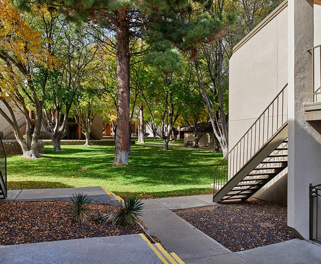 Photo - Butterfield Trail Apartments