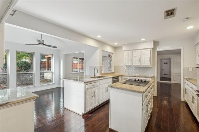 Photo - 3805 Covinton Ln