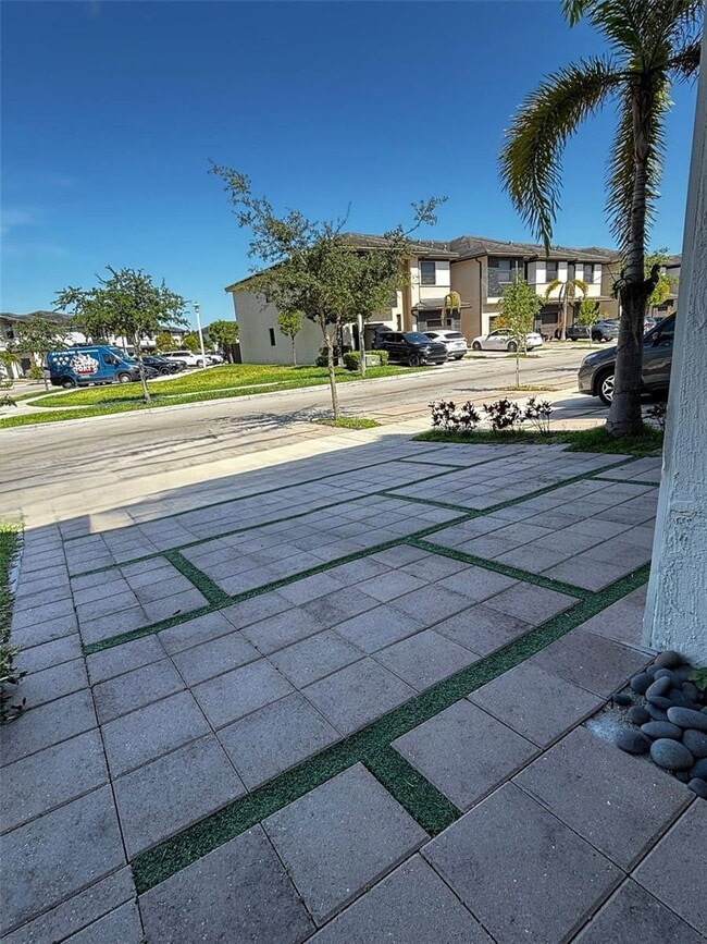 Photo - Northwest 91st Court, Miami Lakes, FL 3301...