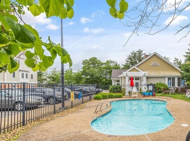 Photo - 200 Chickering Rd Unit Kittredge Crossing