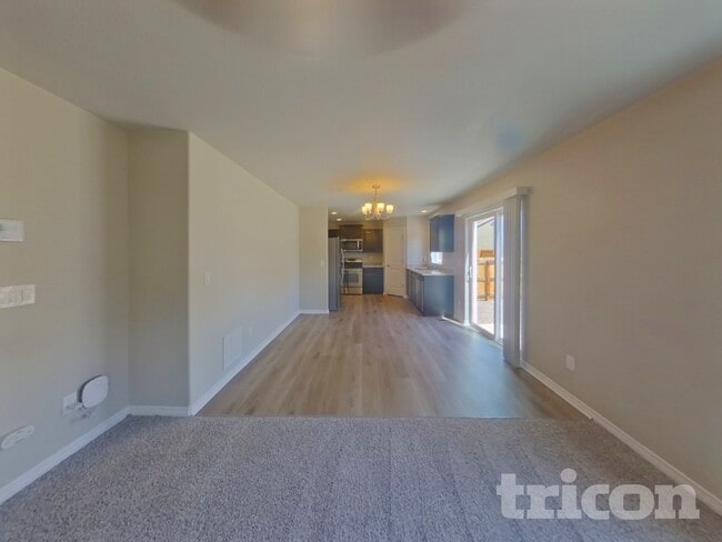 Photo - 10865 Aliso Dr
