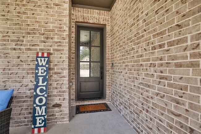 Photo - 29622 Cedar Elm Wy