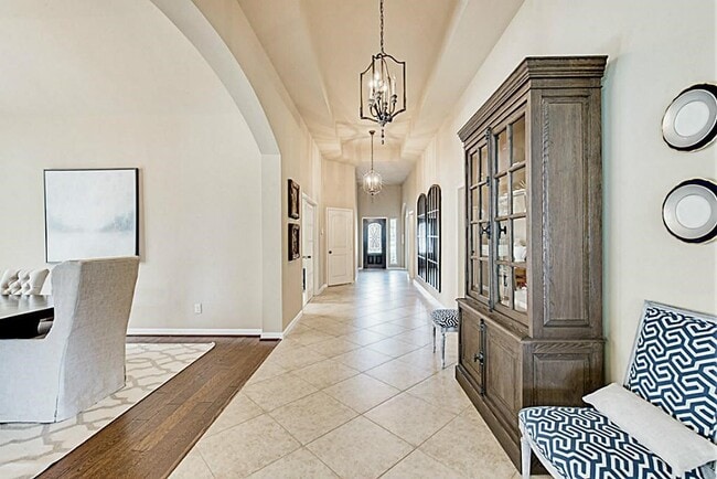 Photo - 2930 Pheobe Trce