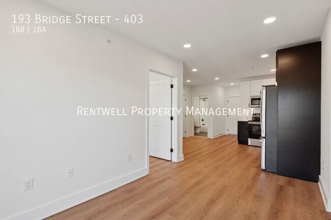 193 Bridge St Unidad 403