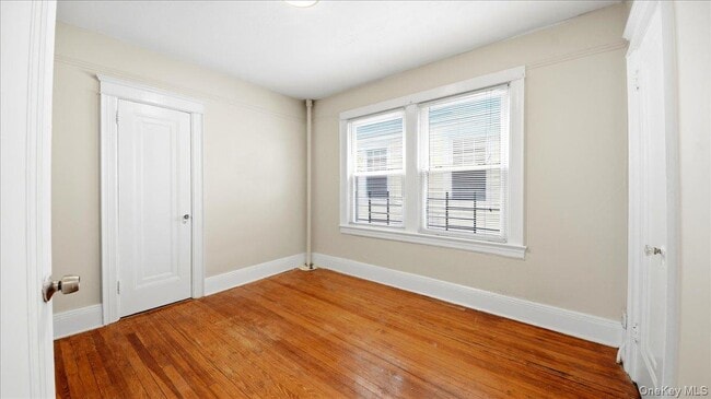 Photo - 832 Calhoun Ave