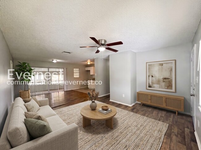 Photo - Limited Time Special Offer / 3 Bed/1.5 Bath Home with Carport / Pet-Friendly / Available Now!
