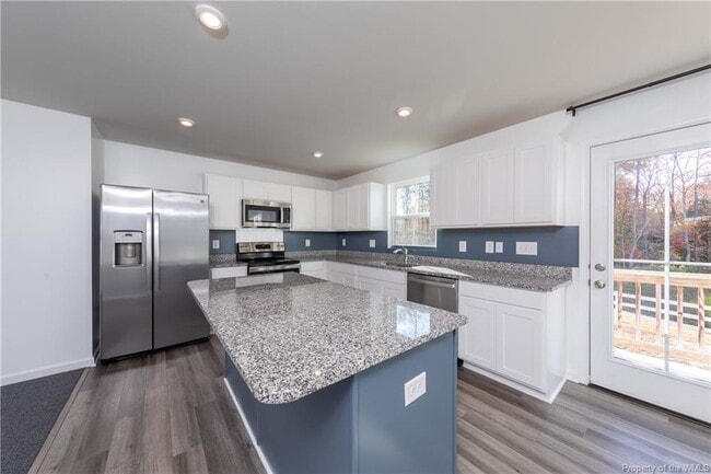 Photo - 116 Makayla Dr