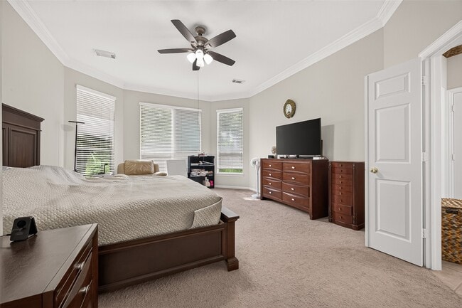 Photo - 214 Kentwood Ridge Ct