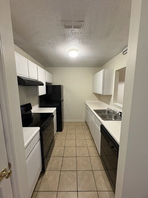 Photo - 2807 Richard Dr