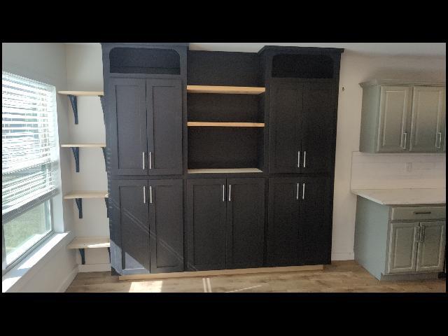 Photo - 1350 N Parker St