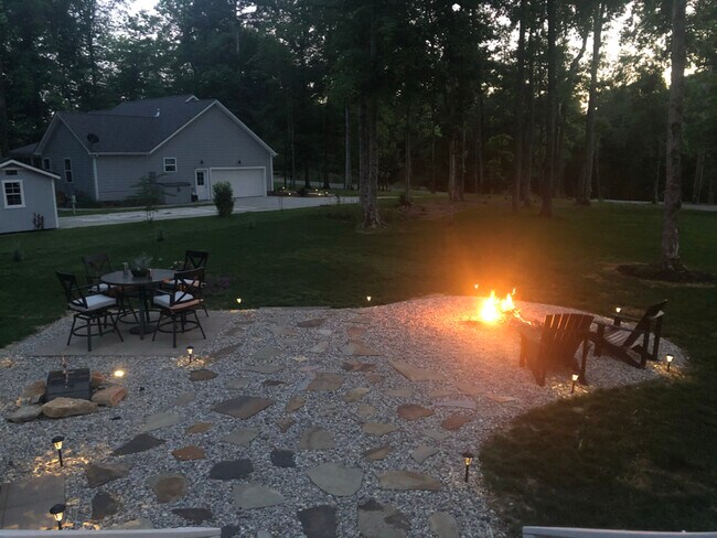 Photo - 300 Clancey Ln