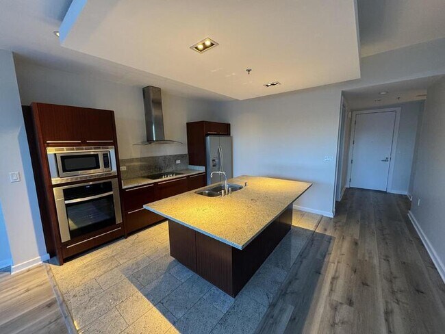 Photo - 4471 Dean Martin Dr Unit 302