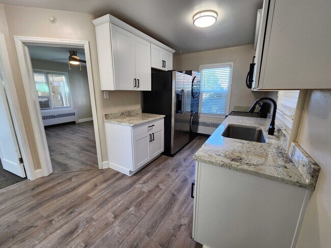 Photo - 210 E 4800 S