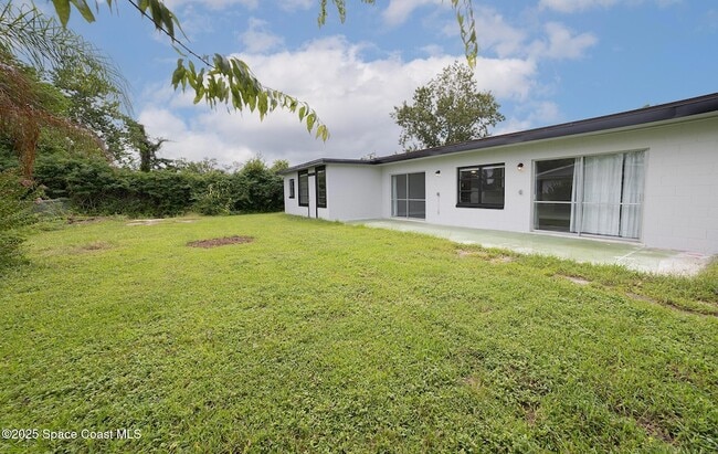 Photo - 1131 Linda Ave