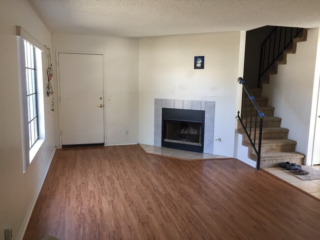 Photo - 602 Center St