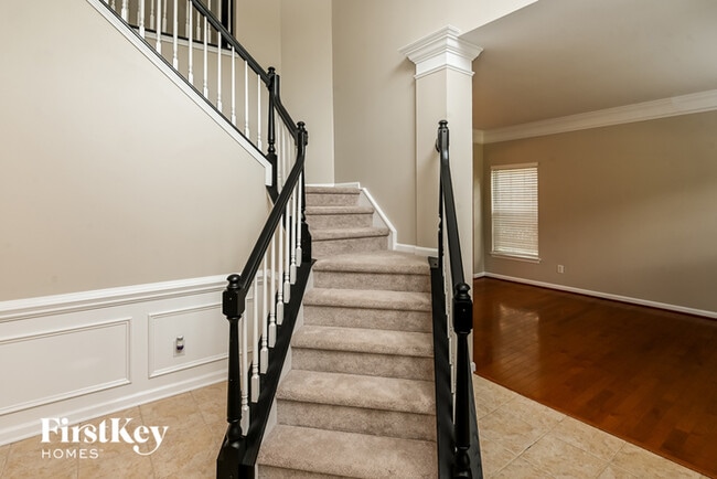 Photo - 15907 Lavenham Rd