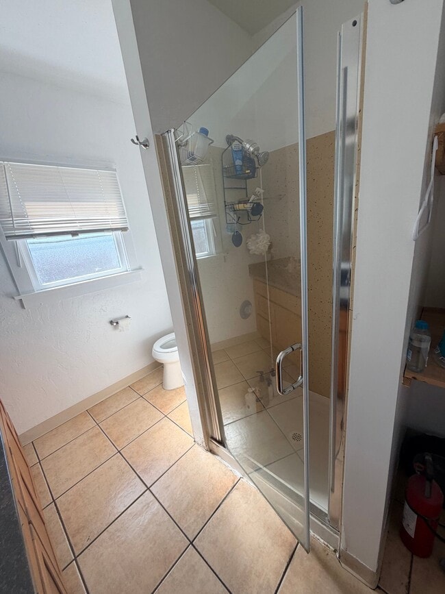 Photo - 1780 Le Roy Ave Unidad 25