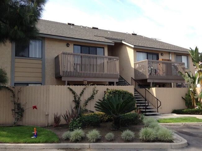 Holder Garden Apartments