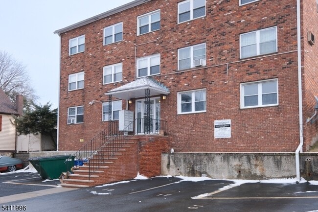 Photo - 59-61 Brighton Ave Unit 20