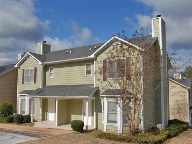 Building Photo - WHITEHALL LANDING Rental